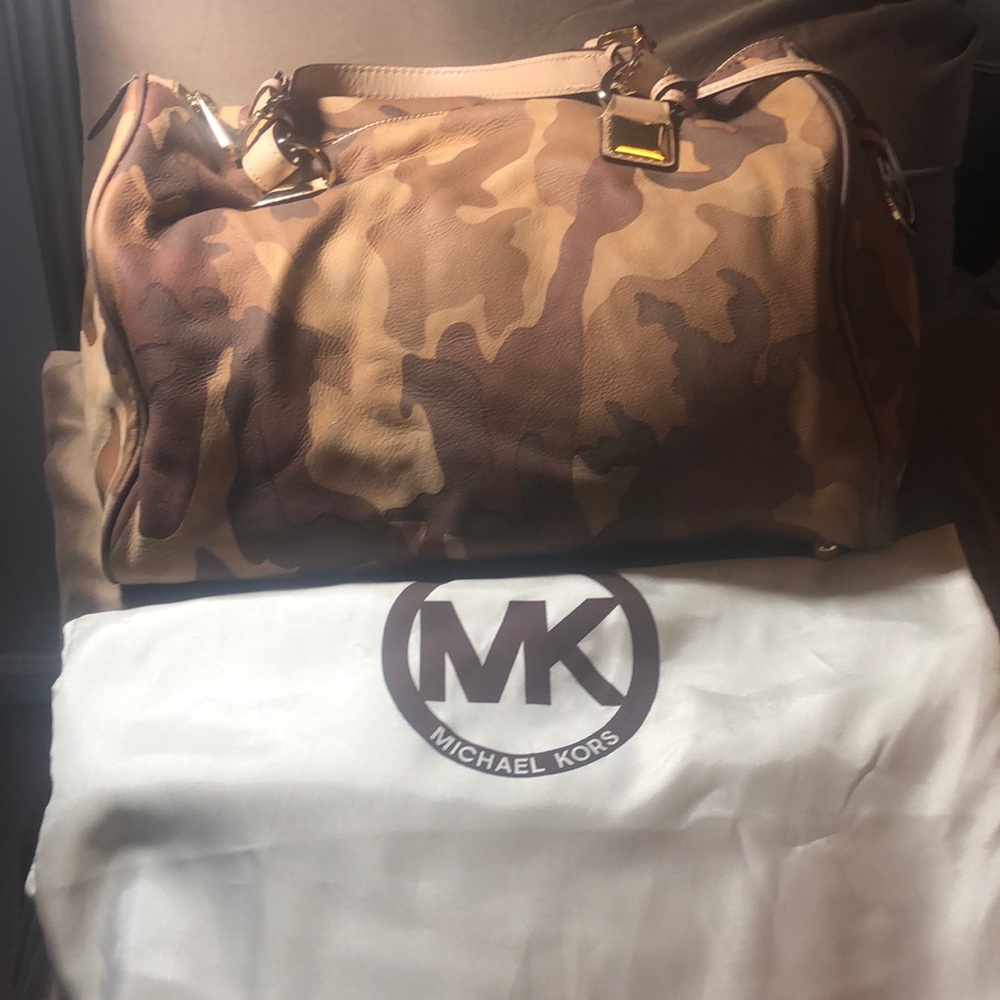 Vintage Michael Kors handbag with matching wallet